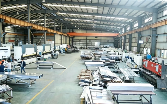 Why Choose Verixor As Your Foam Sandwich Roof Panels Partner (2)_WH_670x420px