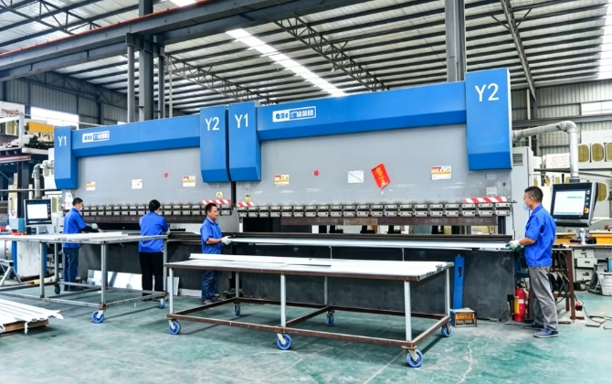 Why Choose Verixor As Your Polyurethane Sandwich Panels Partner (2)